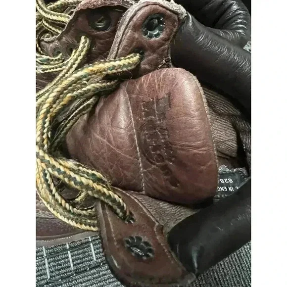 Dr. Martens Brown Leather Combat Boots made in England Size 6 woman’s 4 men’s - Picture 6 of 13